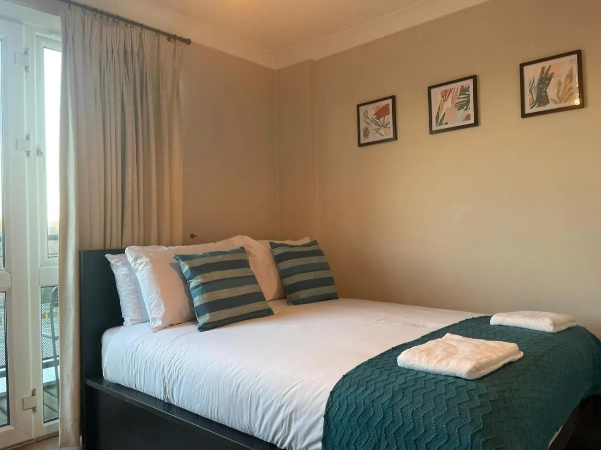 Tina Place In Tower Hill - 2 Double Beds, Max 4 People, Great Location In London 0*,  United Kingdom