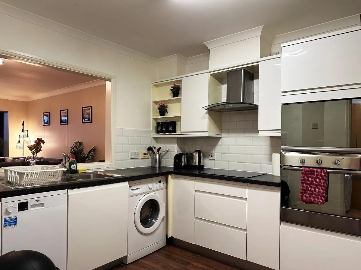 Tina Place In Tower Hill - 2 Double Beds, Max 4 People, Great Location In London